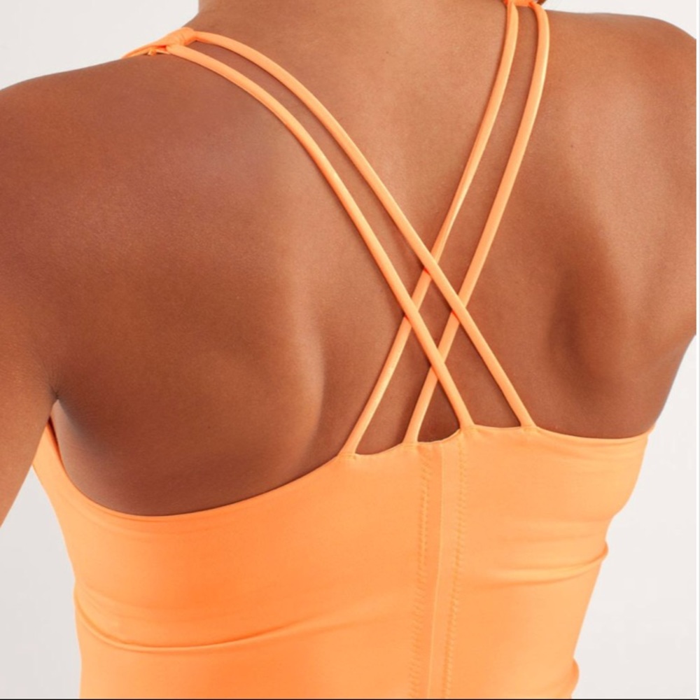 Lululemon free to be tank